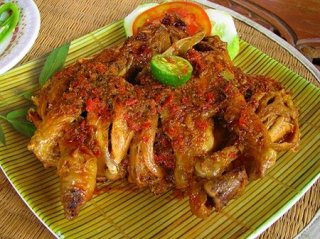 Ayam Betutu Khas Gilimanuk