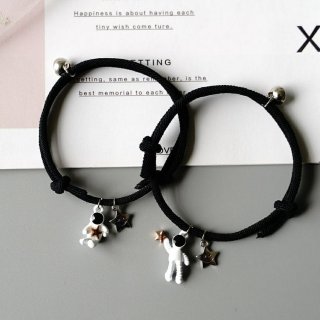 Gelang Couple Magnet Pacar Set LDR Kembaran Kado Cewek Pacar Hadiah - Astronot Black