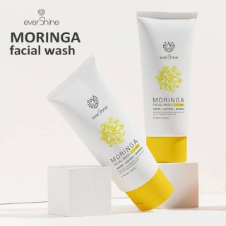 24. EverShine Moringa Facial Wash, Lembut untuk Kulit Sensitif