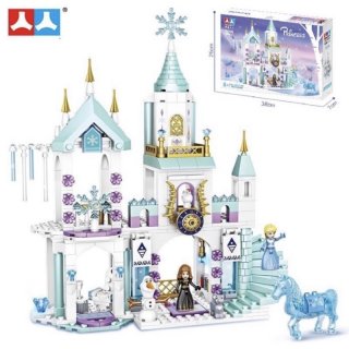 2. Mainan Istana Frozen, Bikin Main Jadi Seru