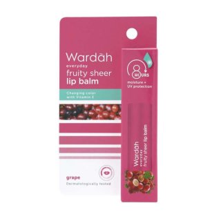5. Wardah Everyday Fruity Sheer Lip Balm