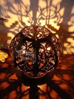 置いておくだけでも素敵なランプ