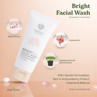 15. EverShine Bright Facial Wash & Hydrating, Sabun Wajah dengan Astanxanthin yang Mencerahkan Kulit