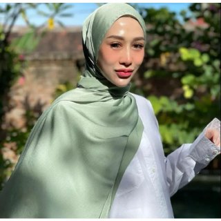 Hijab Pashmina Silk Premium terbaru 2023 by Mardhatillah