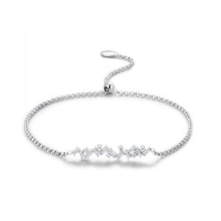 1. Adelle Jewellery - Asymmetrical Diamond Bracelet, Berkesan Manis dan Elegan
