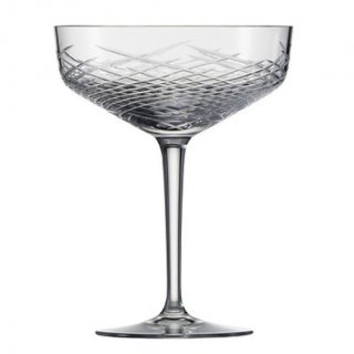23. Schott Zwiesel Gelas Cocktail Hommage, Miliki Desain yang Unik dan Berkelas