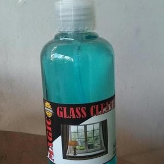 Magic Glass Cleaner