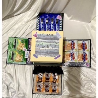 30. Exsplosive Box Snack, Kotak Kejutan Cocok untuk Tukar Kado