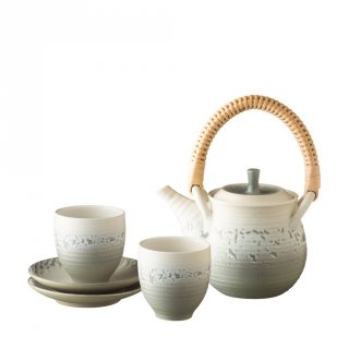 11. Japanese Tea Set / Set Peralatan Minum Jenggala
