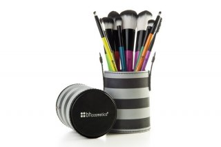 BH Cosmetics Pop Art Brush Set