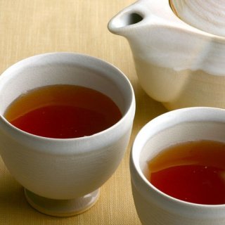 緑茶が苦手な人にも美味しく飲んで頂けるほうじ茶