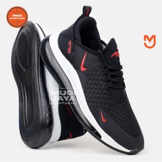 18. Sepatu Nike Airmax 720, Olahraga Jadi Tambah Semangat
