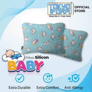 10. Bantal Bayi Baby Sea Blue Pillow by Tokyo Foam