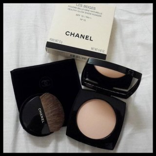 24. Chanel Less Beiges Powder, Hasil Bedak Tahan Lama