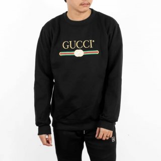 2. Sweater Gucci, Keren Maksimal