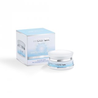 14. Melanox Premium Whitening Cream, Dilengkapi Anti Aging
