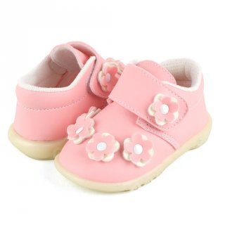 8. Sepatu Bayi dengan Model Bunga-bunga