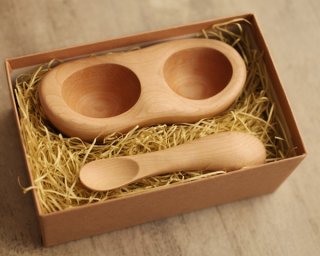 離乳食スタート時に役立つ木製食器