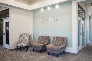 Omnia Salon Spa