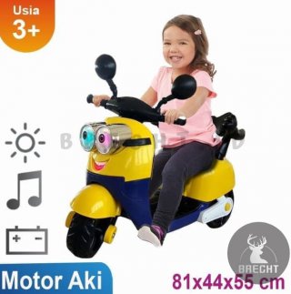 15. Motor Aki Anak Karakter Minion untuk Membuat Anak Antusias