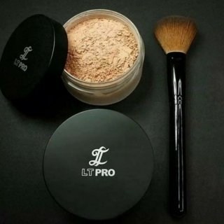 LT Pro Translucent Loose Powder