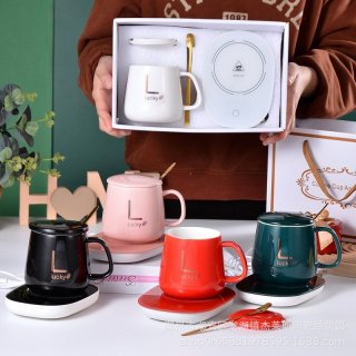 1. Mug Keramik dengan Pemanas Elektrik, Kado Spesial untuk Orangtua Peminum Kopi dan Teh