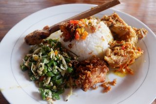 Warung Nasi Ayam Ibu Oki