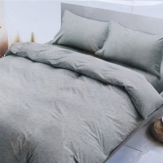 6. Krishome Set Seprai & Bed Cover Emboss untuk Tidur Berkualitas