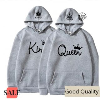 2. Sweater Hoodie Couple King-Queen, Bisa Dipakai Bersama Saat Hangout atau Kencan