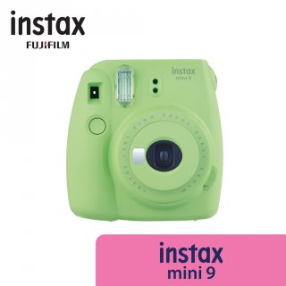 1. Fujifilm Instax Mini 9, Dirilis dengan Beragam Warna Lucu dan Cantik !