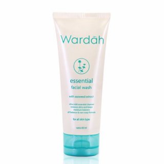 Wardah Essential Facial Wash