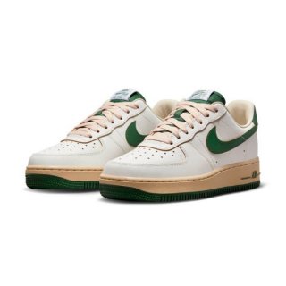 Nike Air Force 1 '07 LV8