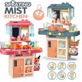 8. Mainan Anak Spraying Mist Kitchen, Mengajarkan Aneka Benda Dapur dan Fungsinya