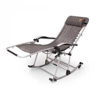 25. Jaco Rocking Chair, Cocok untuk Bersantai dan Bermalasan