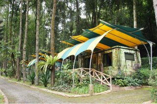 Caravan, Taman Safari Lodge
