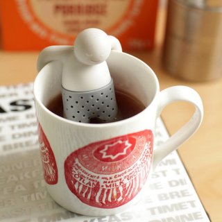 25. Mr. Tea Infuser, Saringan Teh Lucu untuk Kado Natal yang Berkesan