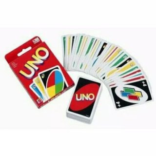 21. Kartu Uno, Permainan Seru untuk Seluruh Anggota Keluarga
