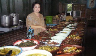 Warung Mbah Jingkrak Setiabudi