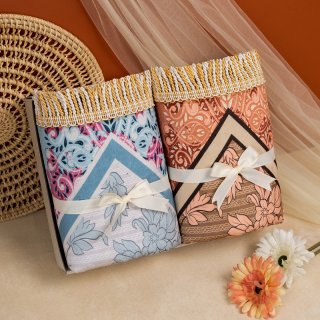 9. Sajadah Couple untuk Pasangan yang Diberkahi Hingga Jannah