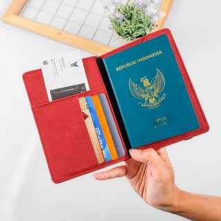 21. Passport Holder Jika Kawanmu Akan Pergi Ke Luar Negeri