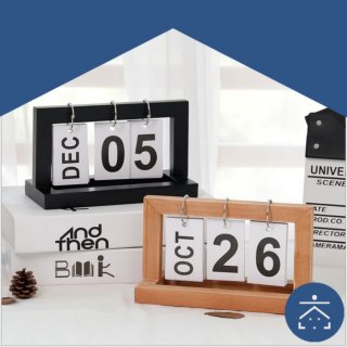 10. Kalender Aesthetic Meja Mini Kayu, Estetik untuk Dipajang di Meja Kantor