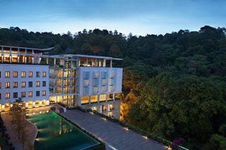 Padma Hotel Bandung