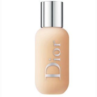 7. Dior Backstage Face & Body Foundation, Tekstur yang Ringan