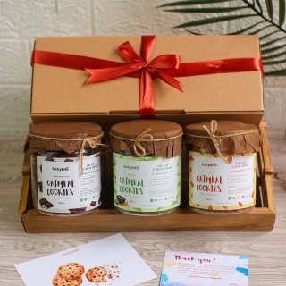 10. Special Hampers / Gift Box / Kado - Oatmeal Cookies 3 Jar Pilihan Camilan Sehat  