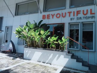 Beyoutiful by Dr. Tompi Bandung