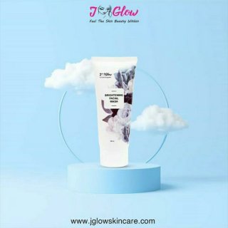 JGlow Brightening Facial Wash