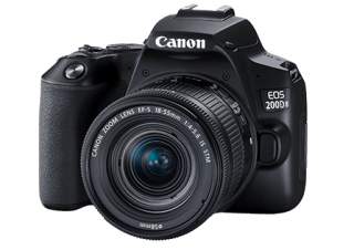 10. Canon EOS 200D II, Seringan Membawa Sebotol Air