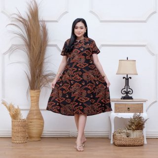25. Daster Batik Pekalongan, Dress Rumahan yang Nyaman untuk Digunakan Beraktivitas
