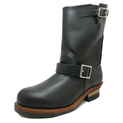 おしゃれなメンズにはロングブーツをプレゼント 黒をベースとしたシンプルなデザインや編み上げタイプが人気 ベストプレゼントガイド