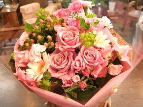 誕生日プレゼントに人気の5000円の花ギフト12選 花束やアレンジメントが好評 ベストプレゼントガイド